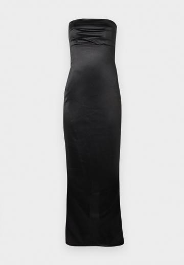 Платье без бретелек