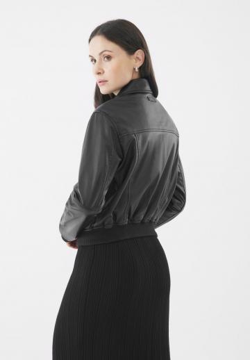 Кожаная куртка