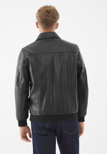 Куртка бомбер