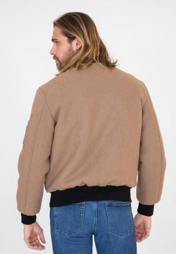 Куртка бомбер