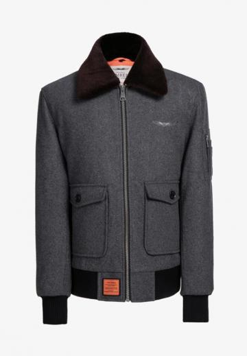 Куртка бомбер