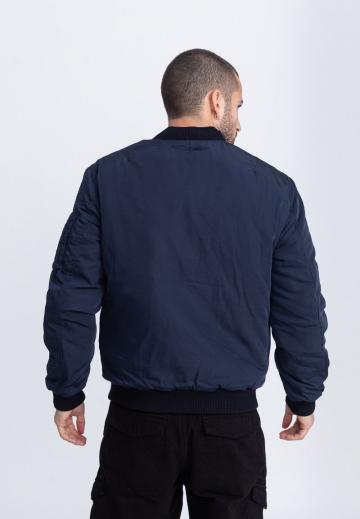 Куртка бомбер