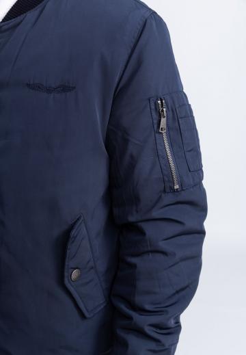 Куртка бомбер