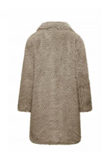 Короткое пальто