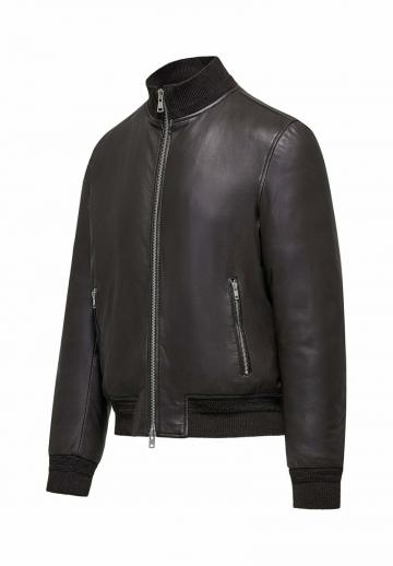 Куртка бомбер