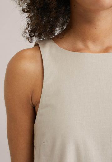 Короткое платье