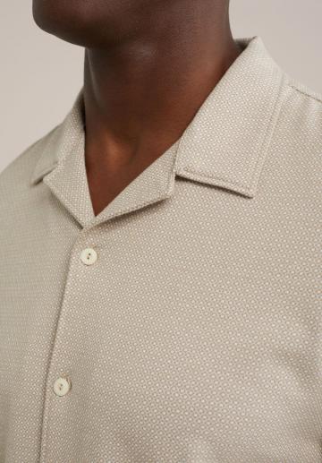 Рубашка с коротким рукавом