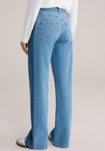 Свободные джинсы