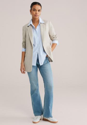 Клешеные брюки