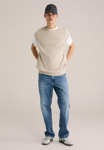 Прямые джинсы