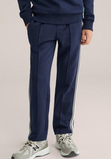 Спортивные штаны