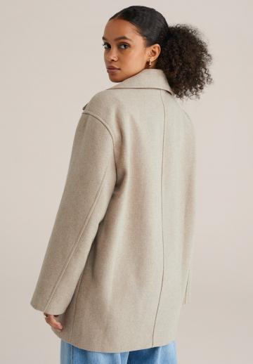 Шерстяное пальто