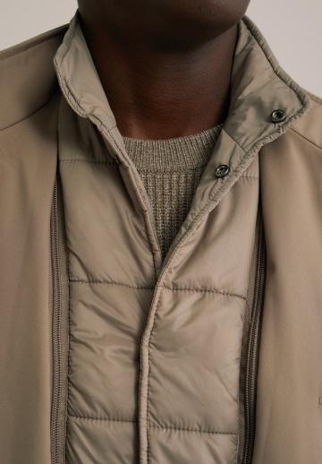 Короткое пальто