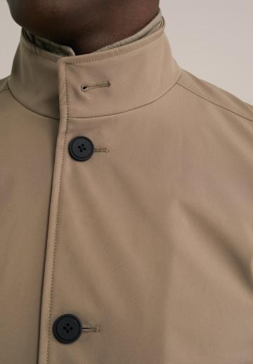 Короткое пальто