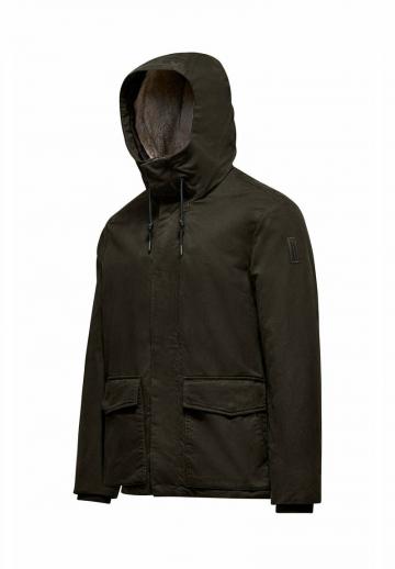 Зимняя куртка