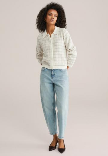 Вязаная кофта