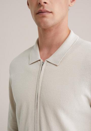 Вязаная кофта