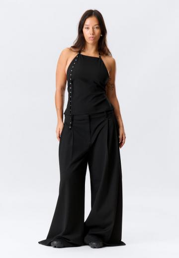 Топ на бретельках