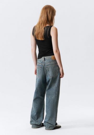 Свободные джинсы