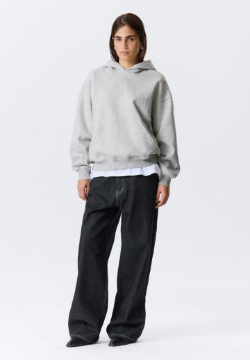 Пуловер с капюшоном