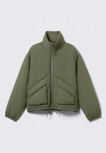 Зимняя куртка