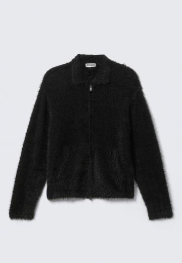 Вязаная кофта