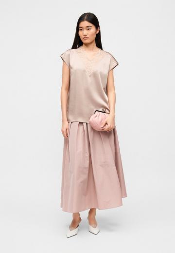 Атласная блузка