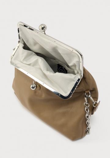 Кожаная сумка