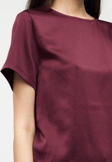 Атласная блузка