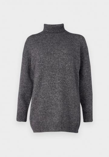 Длинный пуловер