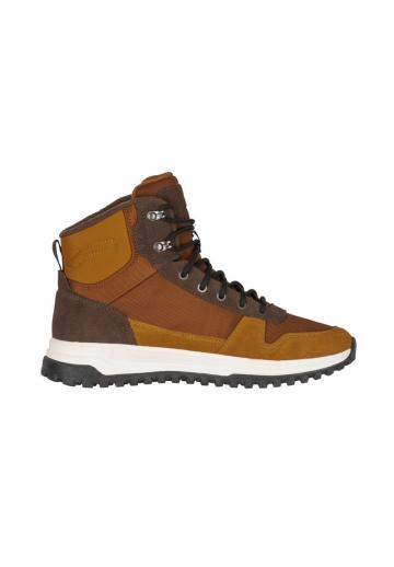 Походные ботинки