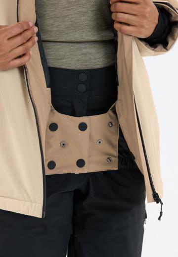 Спортивная куртка