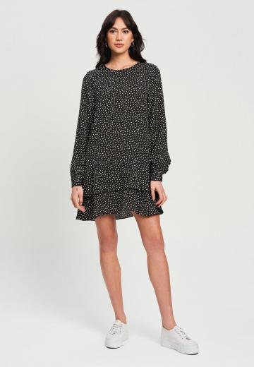 Короткое платье