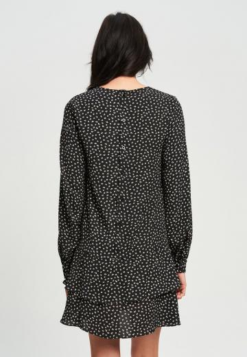 Короткое платье