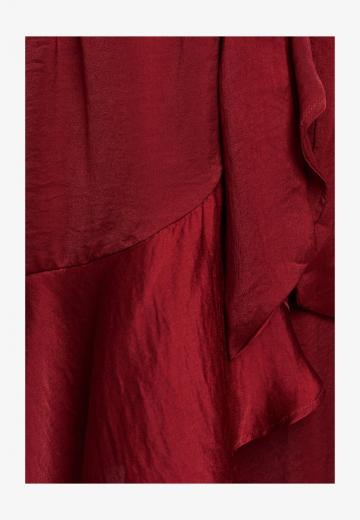 Короткое платье