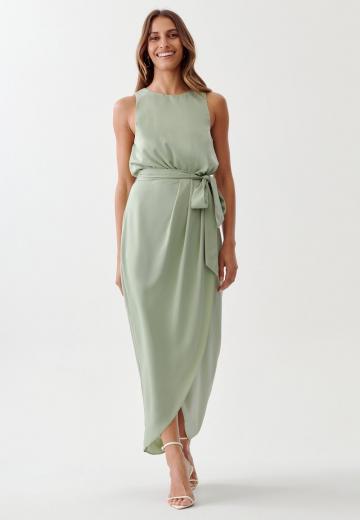 Длинное платье