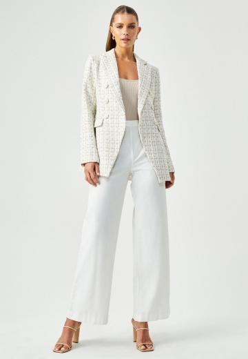 Короткое пальто