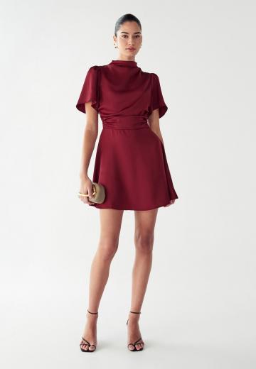 Платье футляр