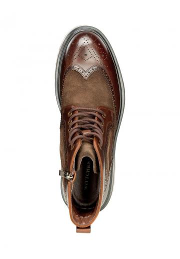 Ботинки на шнуровке