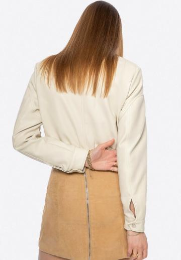 Короткая куртка