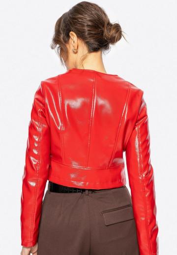 Короткая куртка