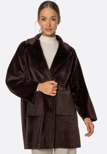 Короткое пальто