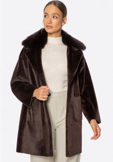 Короткое пальто