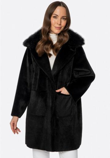 Короткое пальто