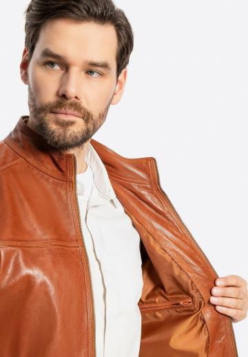 Кожаная куртка