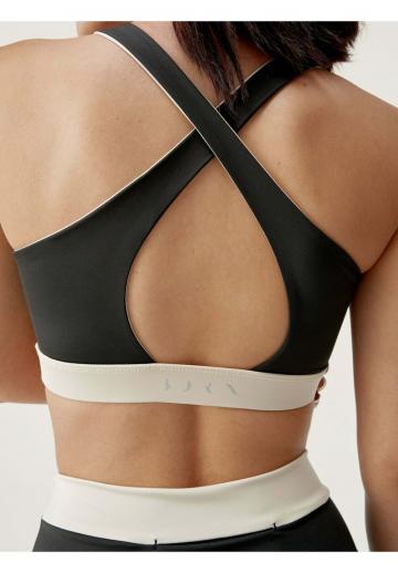 Спортивный бюстгальтер