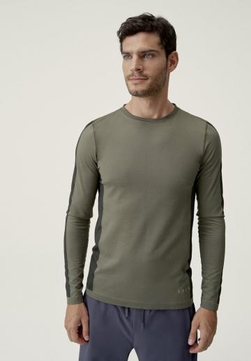 Спортивная майка