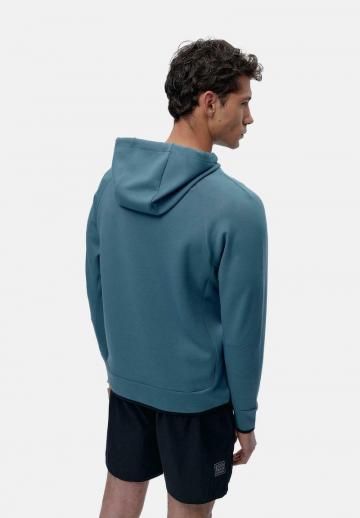 Спортивная кофта