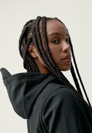 Спортивная куртка