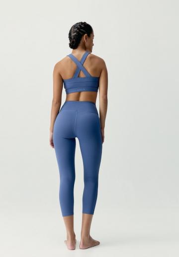 Спортивный бюстгальтер